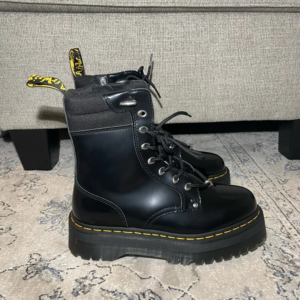 Dr Martens Jadon II Hardware Leather Platform Boots